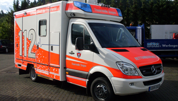 rettungsfahrzeuge beschriften